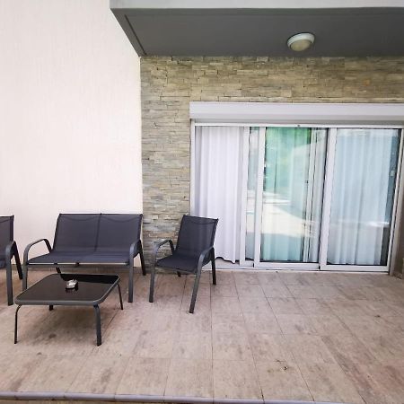 Amazing 2-Bedroom Apartment With Pool!! Lemesós Eksteriør bilde